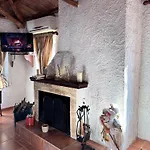 εξοχή-with Fireplace And View To The Sea *