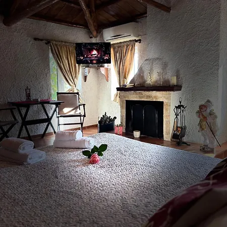 Δωμάτια Εξοχή-With fireplace&view to the sea Eliki