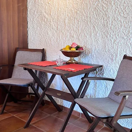 Landhuis εξοχή-with Fireplace And View To The Sea *
