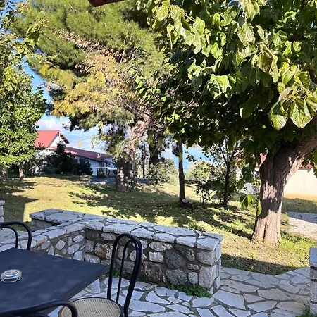 εξοχή-with Fireplace And View To The Sea