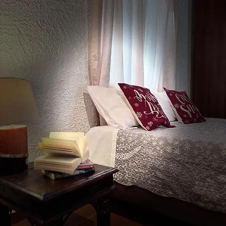 Δωμάτια Εξοχή-With fireplace&view to the sea Casa di campagna