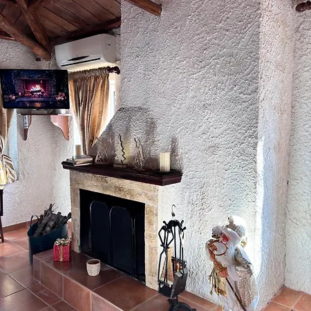 εξοχή-with Fireplace And View To The Sea *