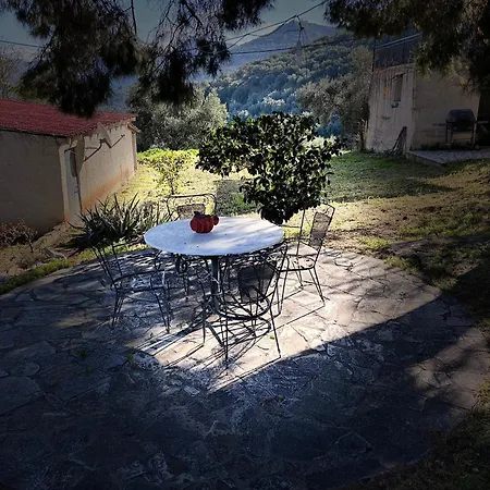 Летний дом εξοχή-with Fireplace And View To The Sea *