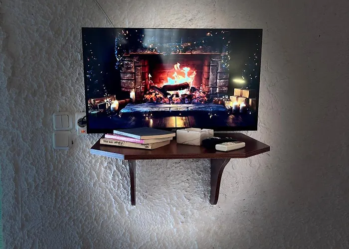 Country house εξοχή-with Fireplace And View To The Sea