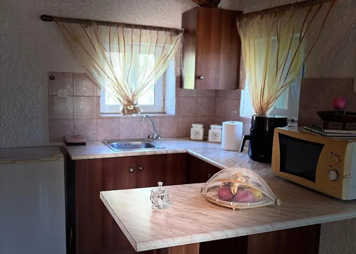 Δωμάτια Εξοχή-With Fireplace And View To The Sea Landhuis *